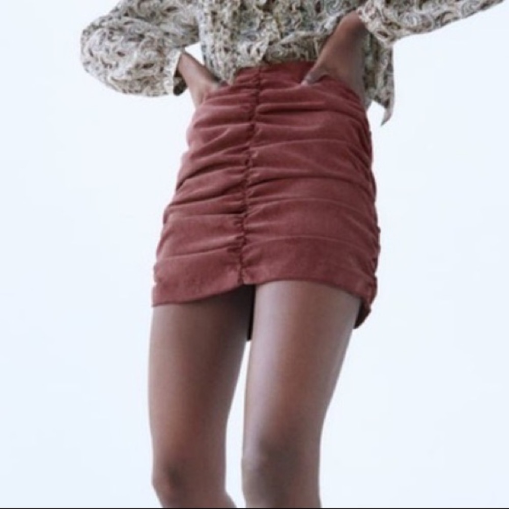 NWT ZARA ruched corduroy mini skirt